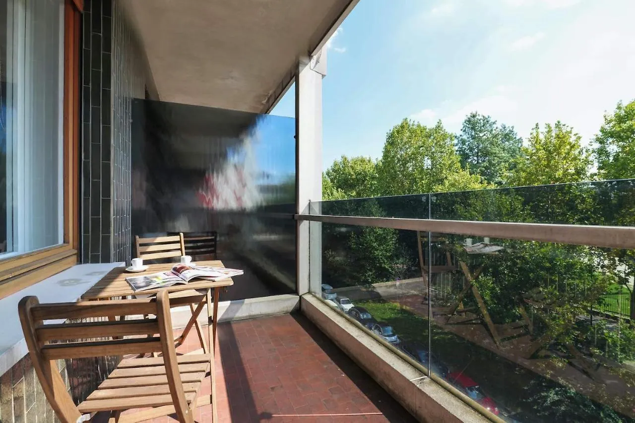 Contempora Apartments - Elvezia 8 - E33 Milán